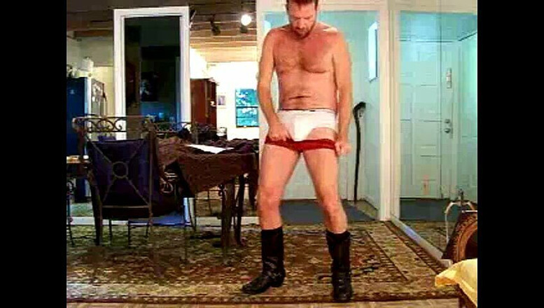 Hairyartist: Une coach poilue suivra les instructions