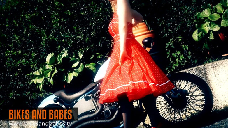 Bravo Models Media: Amelia de luxe - bikes and babes tv sexy videos