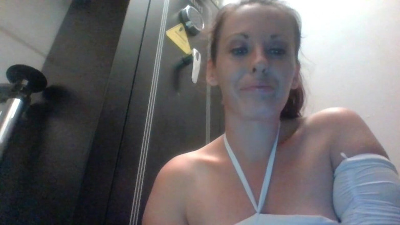 Miss Anna Foxx: Sarai sempre accese per me joi