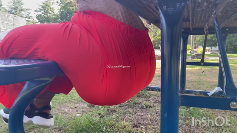 Pearaddiction: 公園の散歩プレビュー