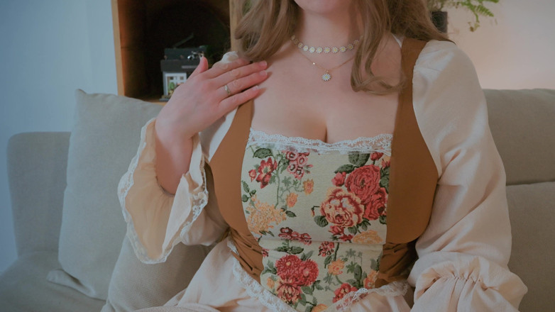 Mrs Wetslavs: 그녀의 유혹하는 곡선을 보면 따먹히는 통통한 밀프