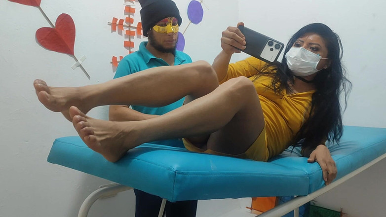 NEGRITA SEXY: Hippie mi dal masáž a požádal jsem ho, aby mi...