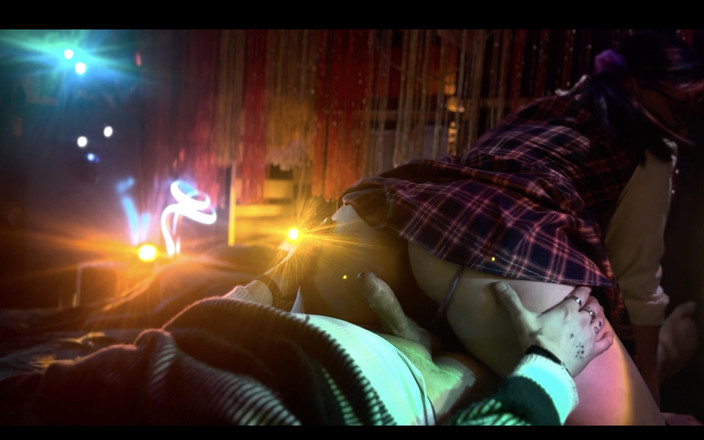 Shawna Panofka: Üvey Erkek Kardeşimle Doğruluk Mu Cesaret Mi Iki Döllenmeye Yol...