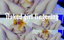 Lissa Ross: Nahá dívka prstění