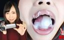 Japan Fetish Fusion: La langue séduisante de Nanoka Yuho - éjaculation dans sa bouche