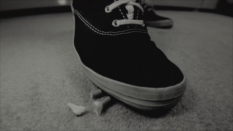 Evelyn Rouge: Giantess Little Man Femdom Sneaker Foot Fetish 1080p