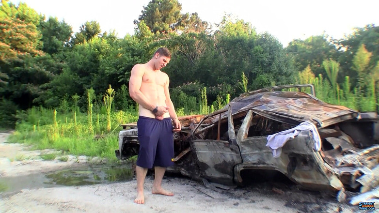 Straight naked thugs: Elijah kembali untuk kencing &amp; stroke