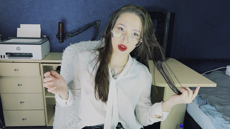 JessLux: Sexlehrerin unterrichtet anal und muschi ficken und sperma-squirting