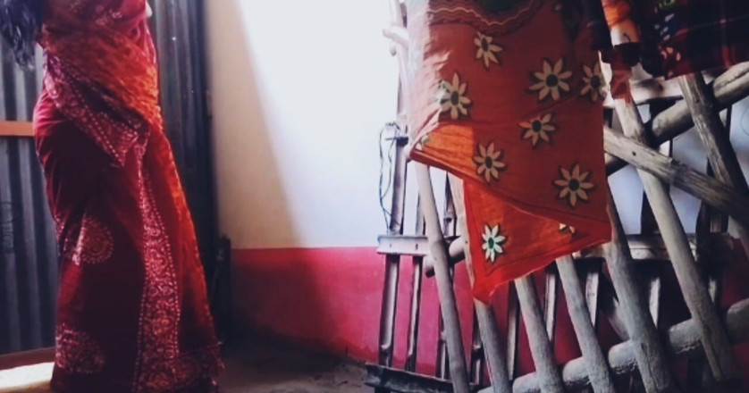Teensex: My Beautiful Saree Wear Bhabi with Big Boobs Waiting for...