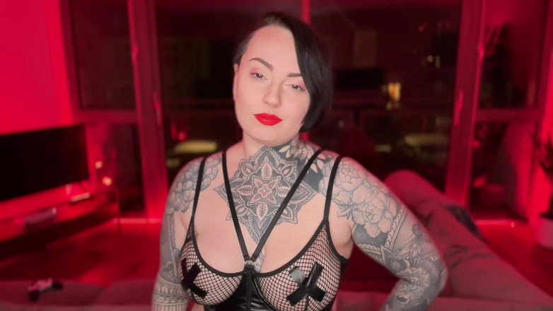 Miss Valentina: Thử thách CBT