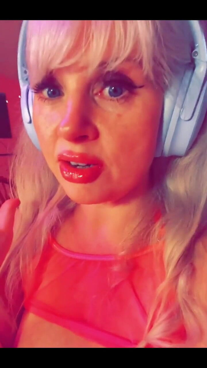 PaintedRose: Dorință diabolică deliberată