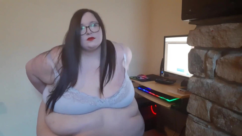 SSBBWLadyBrads: BBW secretary humiliated at work by boss. Pt 1