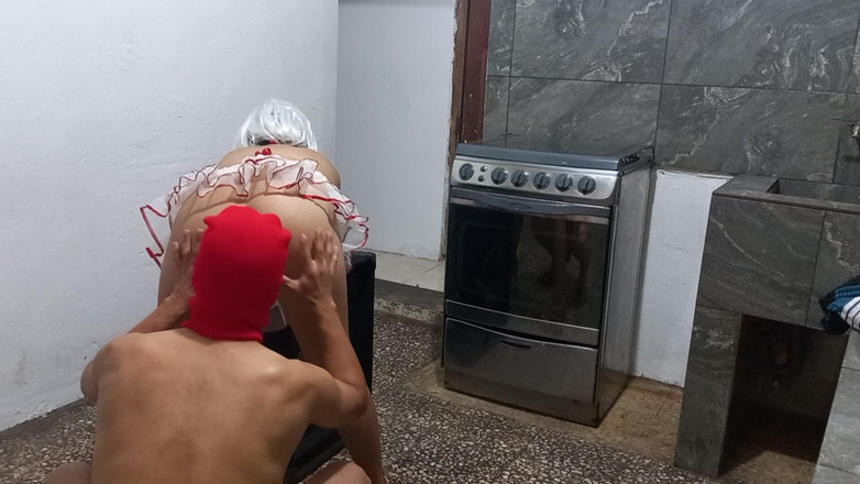 Martin13: Jaké velkolepé šukání mi dal! Pracovnice zvukových zařízení mě ošukala, když...