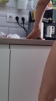 Trying on Panties Before a Date, 31903