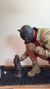 Soldier Bounces on a Big Alien Xxl Dick!