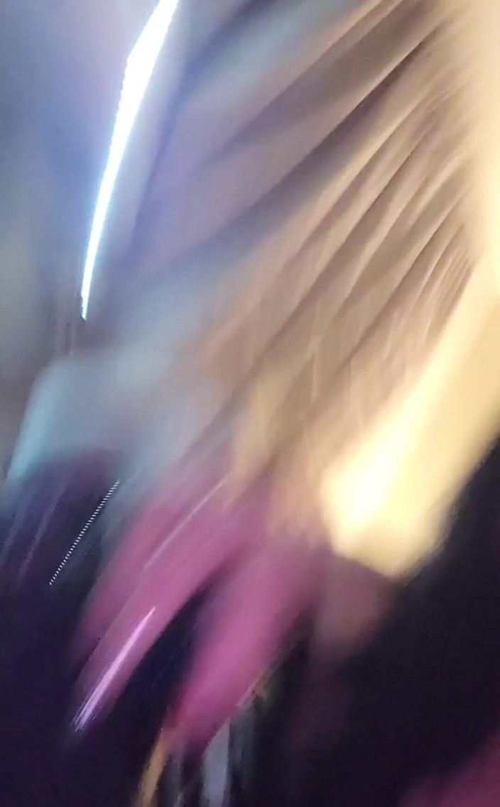 Raven Willow: 10 Juicy Farts 1 Special Toilet Farts