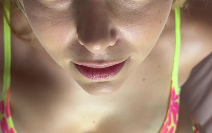 Samantha Flair: Här är JOI video i porträtt och landskap. Det är bara 2 minuter,...