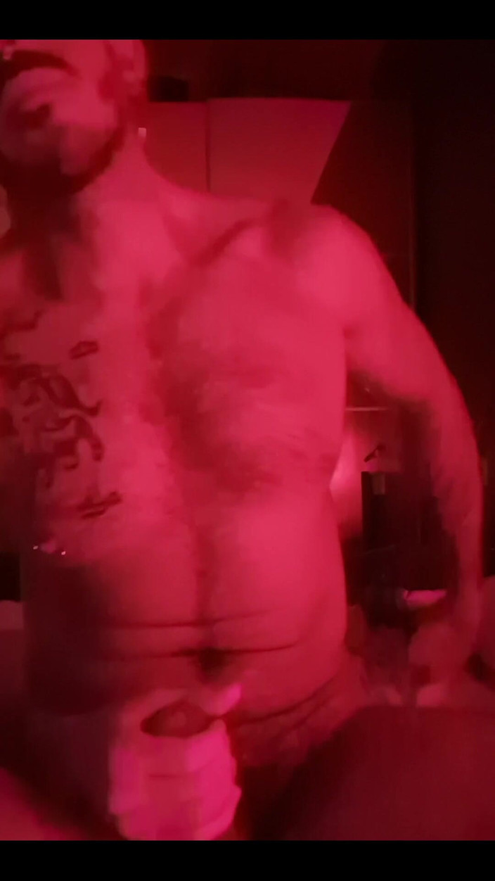 Max Xedephiro: Chúc bạn một ngày cuối tuần vui vẻ như thế...