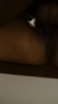 Kakak tiriku berubah jadi nakal dan pengen ngetes kontol besarku