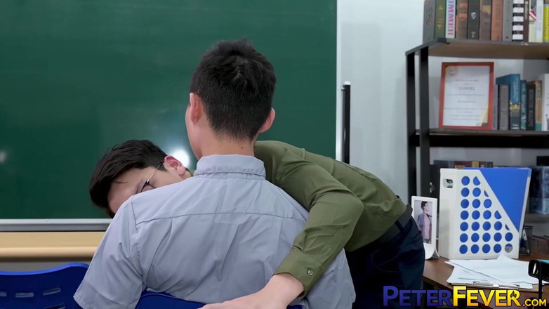 Peter Fever: ピーターフィーバーワイルド教室1 新任教師