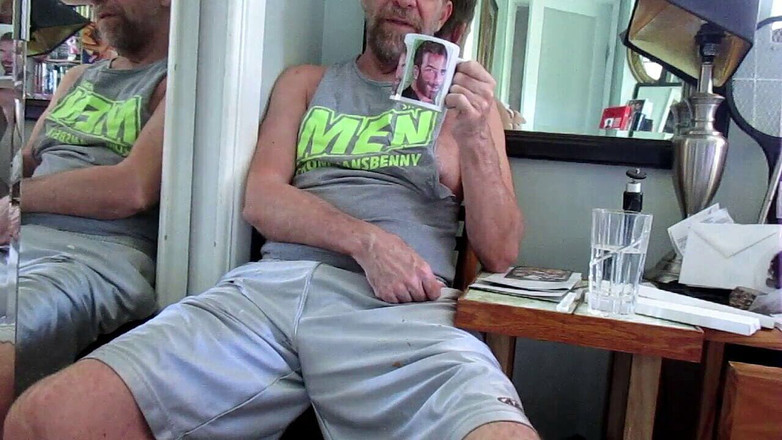 Hairyartist: L'hairyartist al buongiorno amico