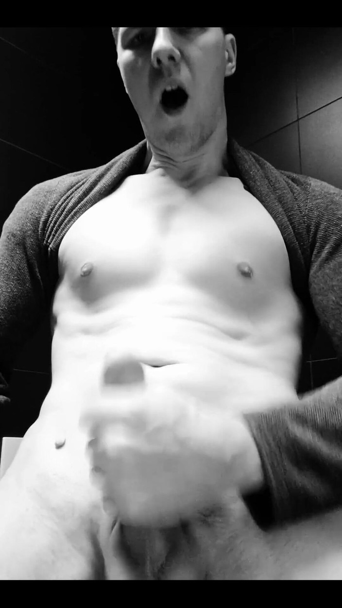 Awesome A: In ufficio