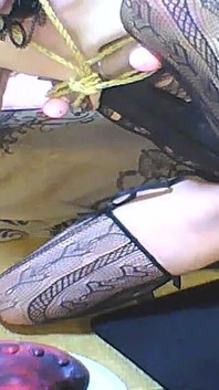 Velké dildo a jasné červené dildo anaka