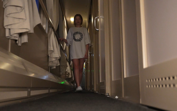 LoveHomePorn: College Woche außerhalb des Zugs wurde zu hartem sex mit...