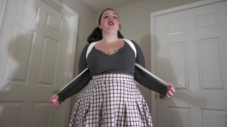 Ashleylynn1323: BBC Janitor Tricks Teen BBW Student