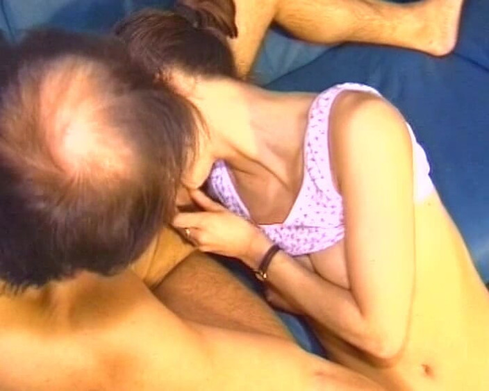 German's Young Babes: Amatör tysk tonåring bultad av sin bästa vän