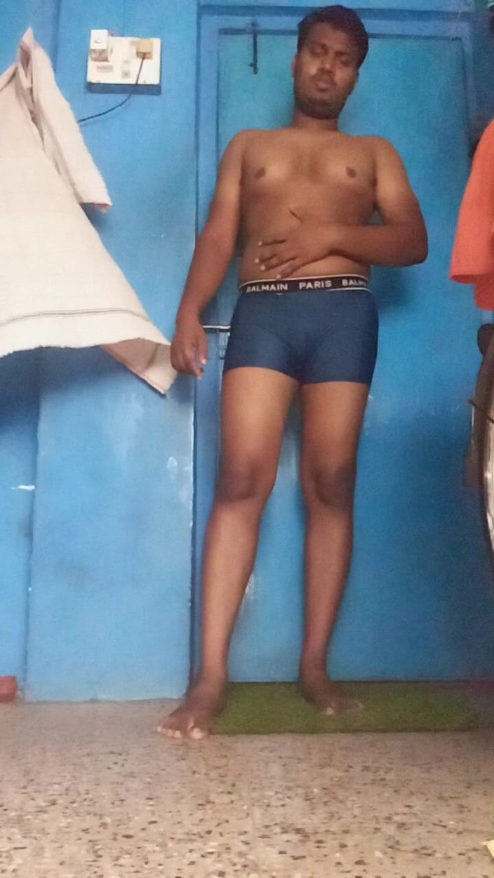 Sweet Indian cock: Sona bhabhi latihan penisku dengan mengisap