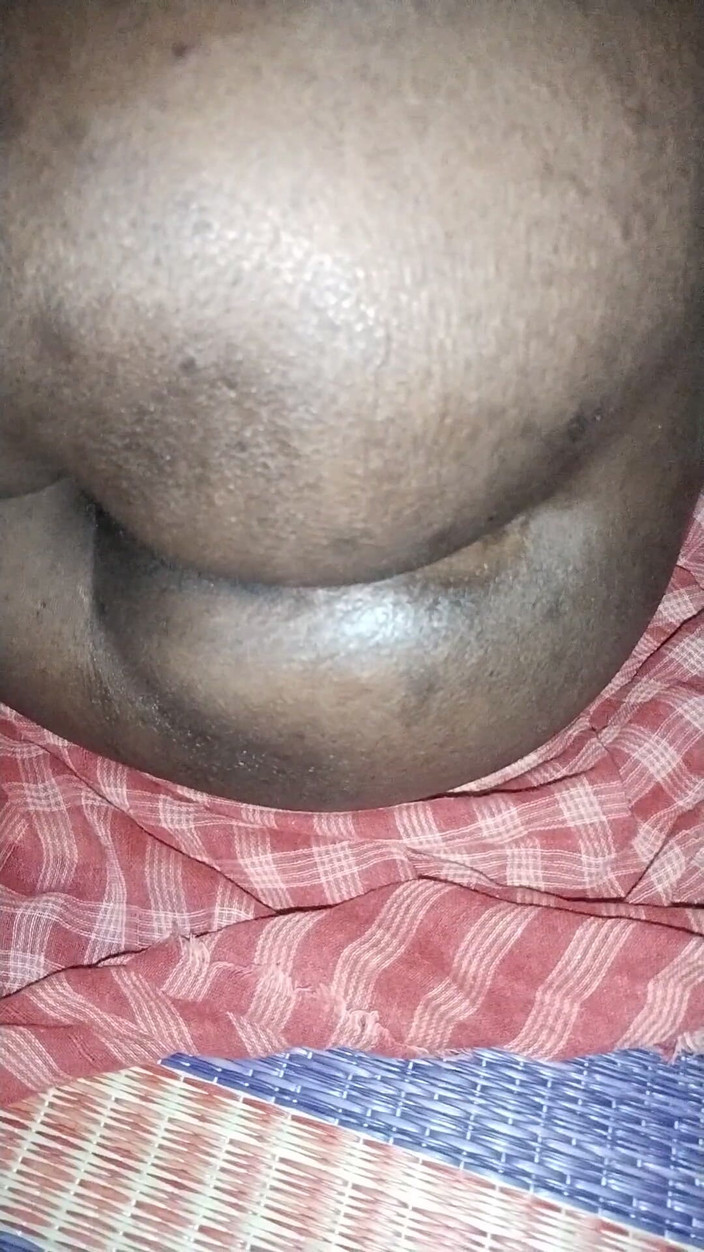 Sampa: Desi bhabhi, dicker arsch