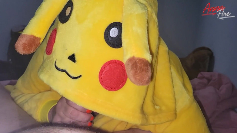 Anna Fire: How to fill a Pikachu pussy