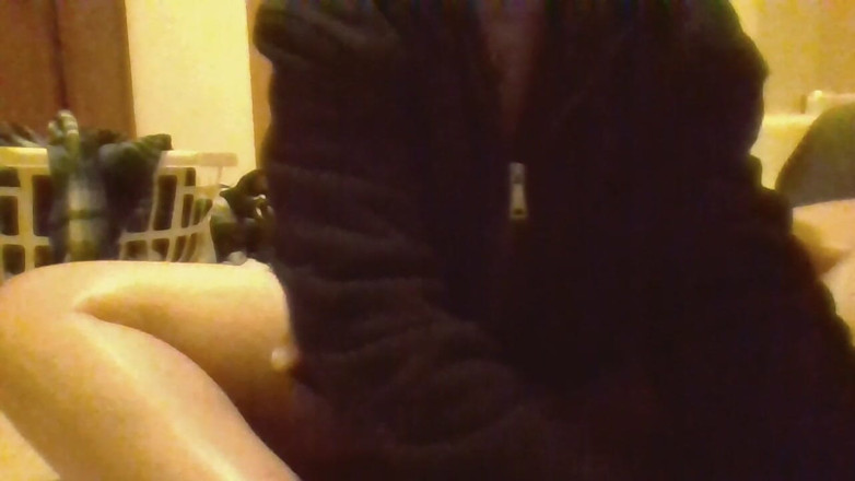 krazykristin: Hot for You Do You Like My Feet
