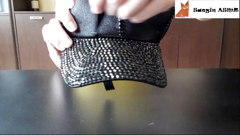 Saegin: 3[ASMR] Škrábání kamínků (bez mluvení)