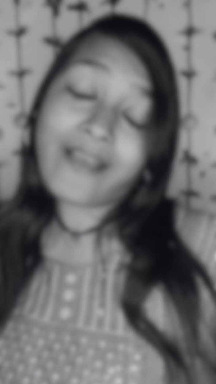 Cute-bobo: Primeira vez em vídeo solo