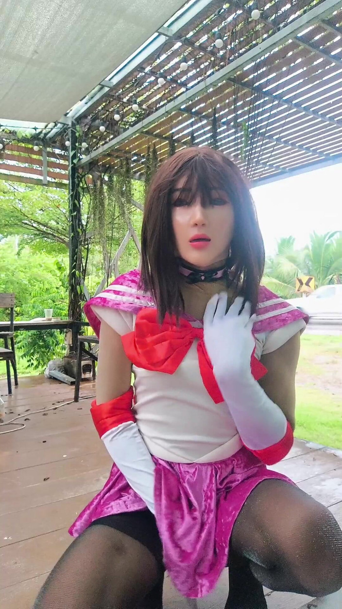 Menaiisd: Sissy biến đổi