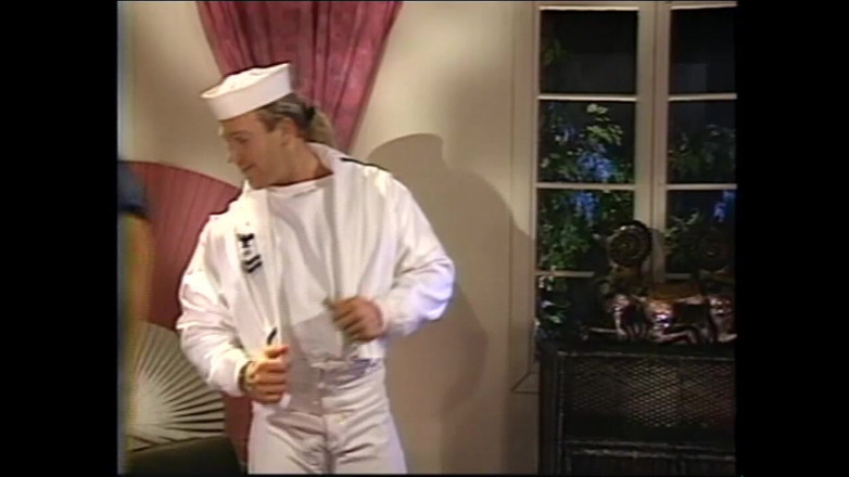 Vintage megastore: Ateşli ve seksi esmer İtalyan klasik porno videosunda 69 pozisyonunda ve muscly...