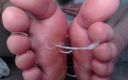 Hunky time: Feet Sperm Spit