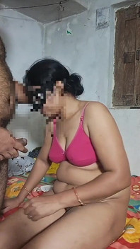 Horny Richa Fucked & Received Cum on Boobs by House Owner