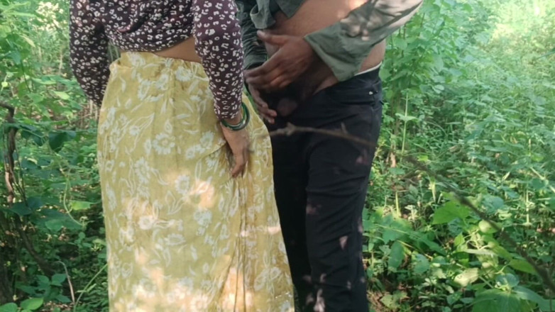 seema: Bhabhi Jangal mi Akeli Mili Aur tieten Niellini Bhabhi Ka