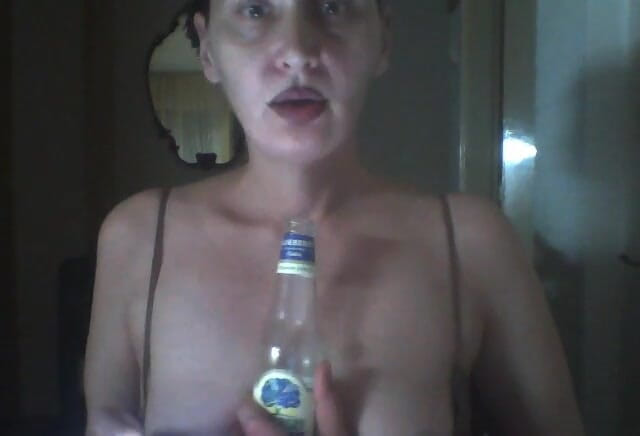 Dominatrix Redsonyja: Zrzavá Sonyja domina chill