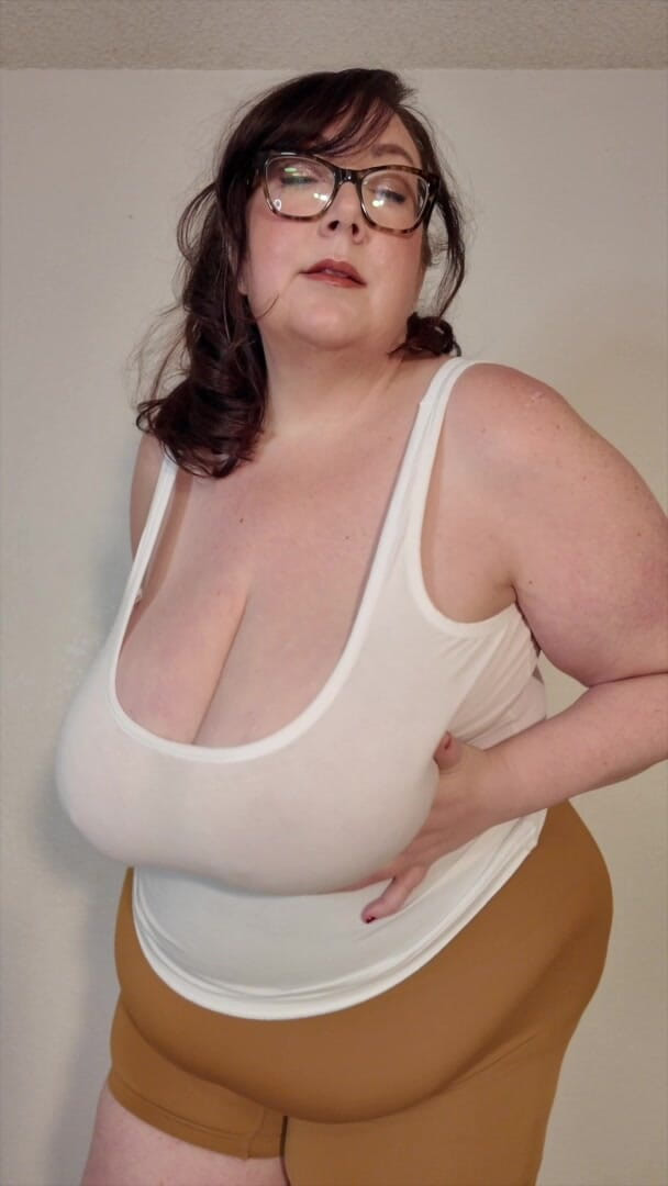 cutejayne: Big BBW Tits in Sheer White Tank Top