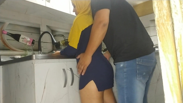 1lindapareja: Sloppy Muslim in the Kitchen Fucked