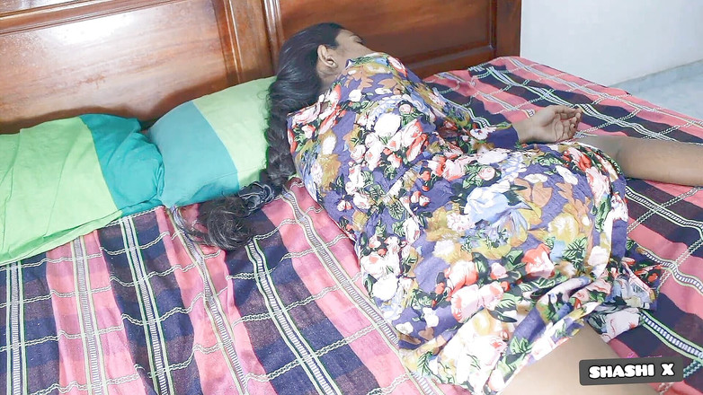 Shashi X: Step Sister Shares Hotel Bedroom on Vacation with Stepbrother