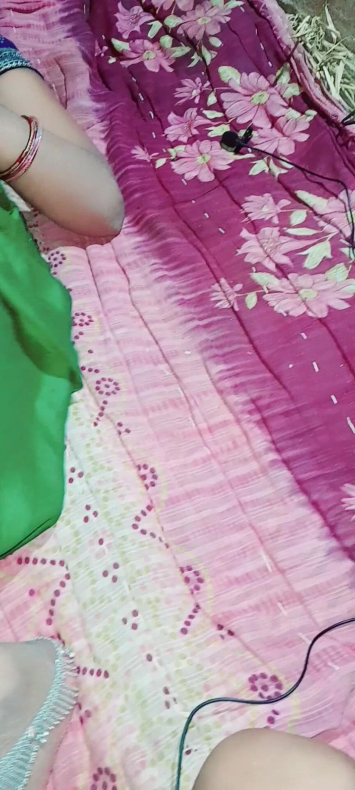 Renudbf: Freund fickt jungfräuliche indische desi bhabhi muschi ist hart