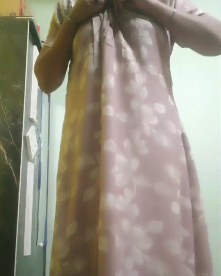 Desi_Tease_Queen: 인도 형수 애널 섹스
