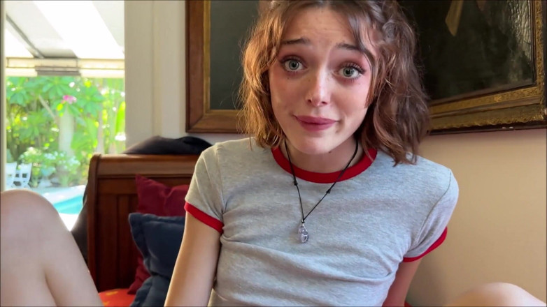 Alex Adams: Freaky Sex with Tiny Redhead Stepsis - Shrooms Q - Family Therapy
