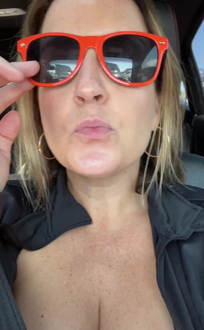 Avril Showers: Ik heb mijn reis geboekt! Ik ga over een paar...