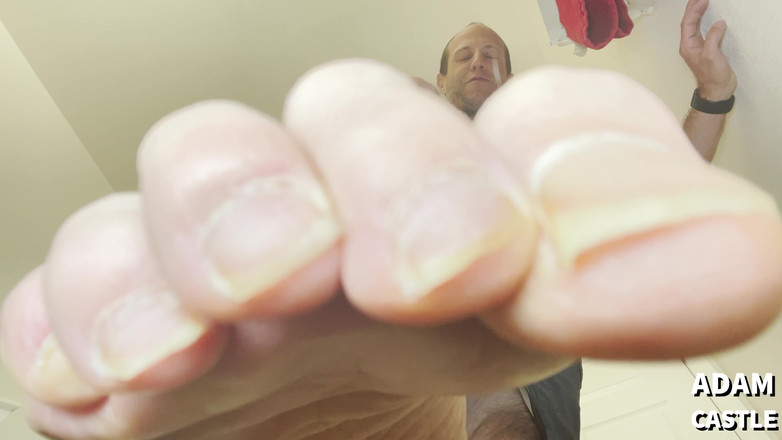 Adam Castle Solo: 수축 발 사용자 정의 POV